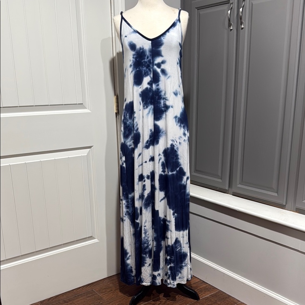 Blue and White Tie-Dye Maxi Dress